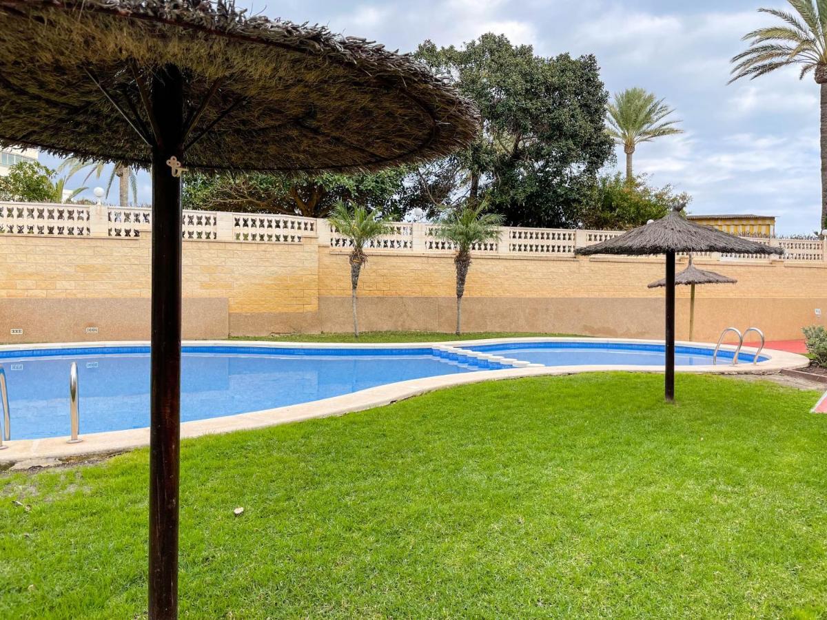 Apartamento Con Gran Patio A 1 Min De La Playa El Campello Exteriör bild